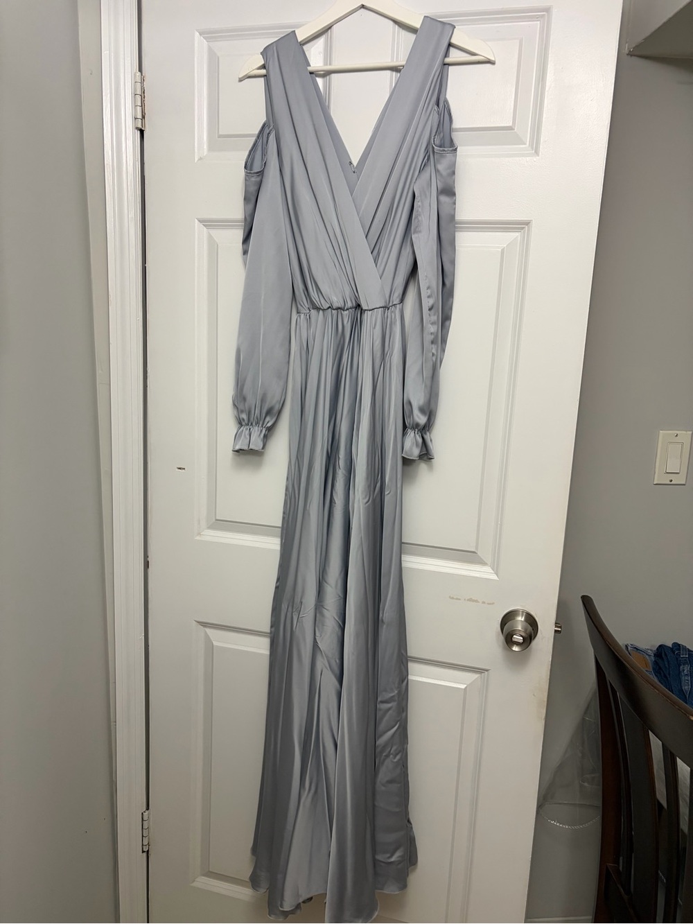 Elegant Silver-Gray Cold-Shoulder Maxi Dress